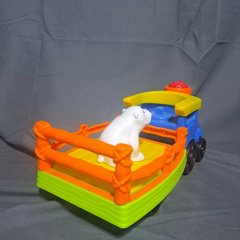 Fisher Price Little People Choo-Choo‎ Zoo Train w/ Polar Bear SOUNDS WORK